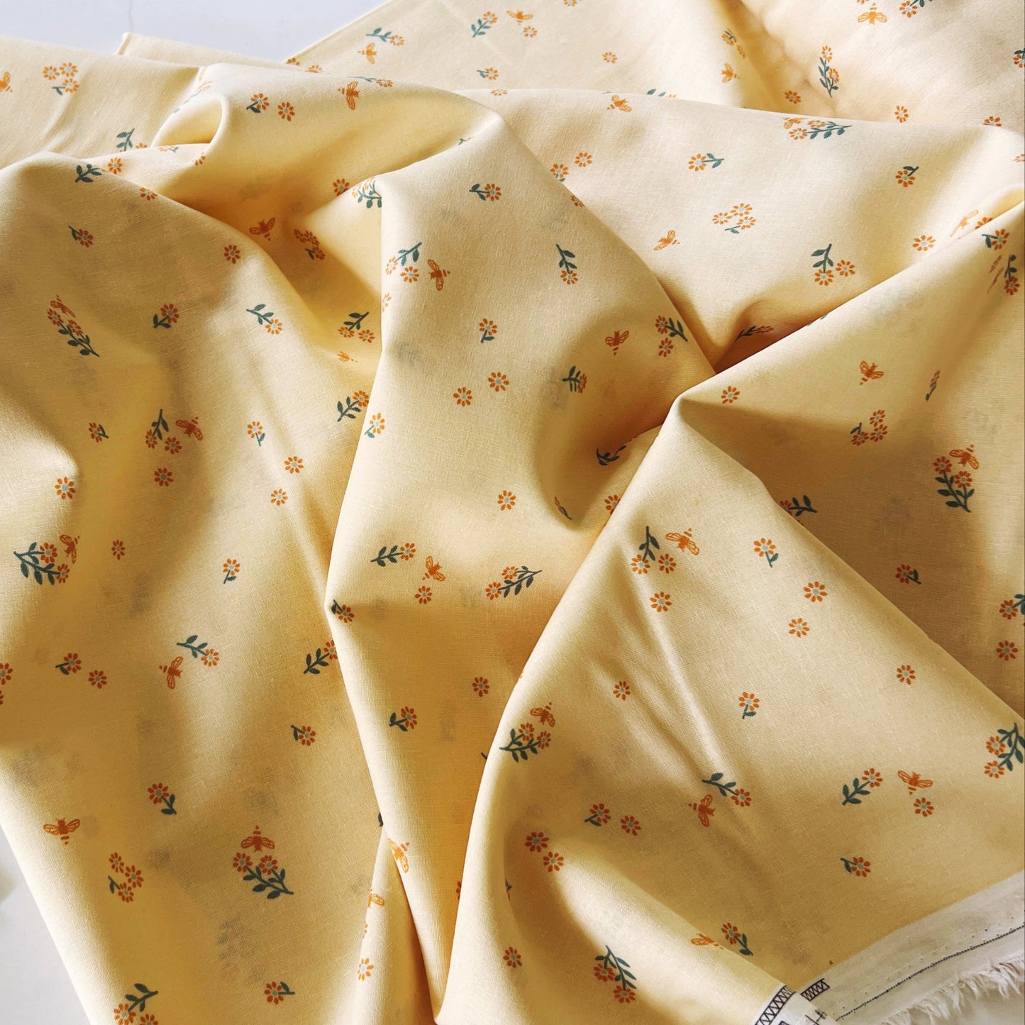 Foraging Flutter Sun Linen Cotton Blend