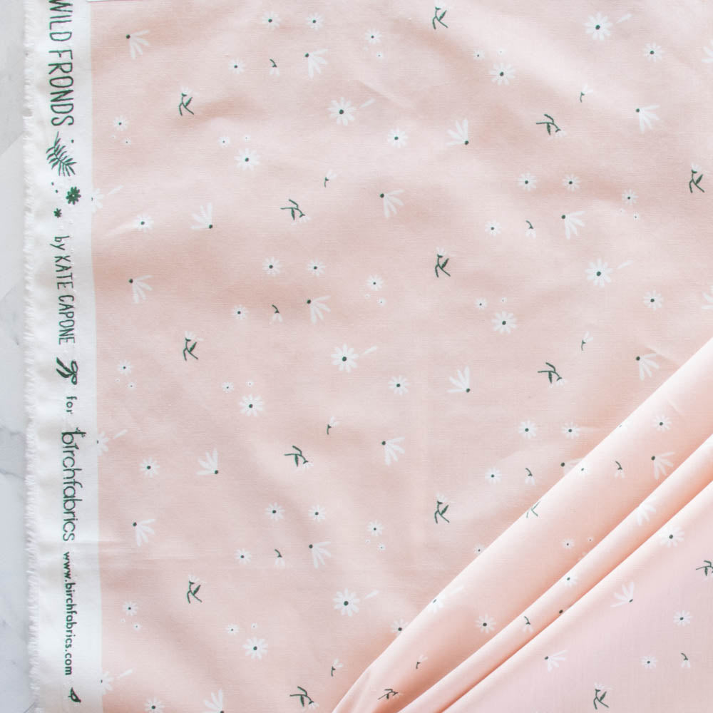 Tossed Daisies Meadow Organic Poplin
