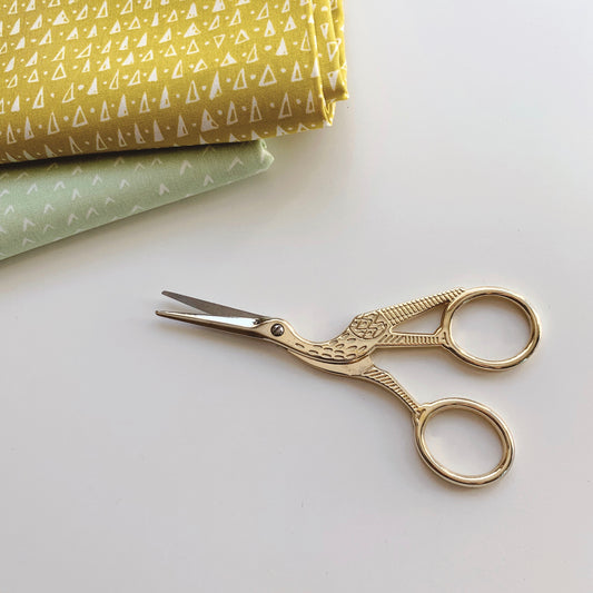 Gold Crane Antique Style Stainless Steel Embroidery Scissors 4.5"