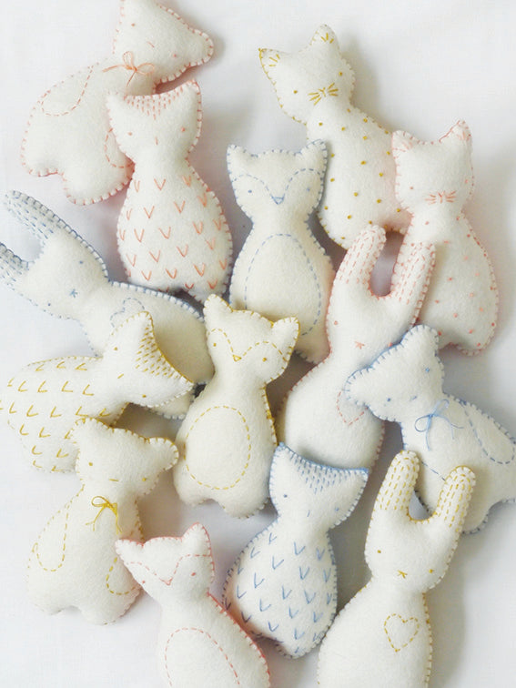 One Little Pocket Pal Kit (Mint)- Makes One Pal