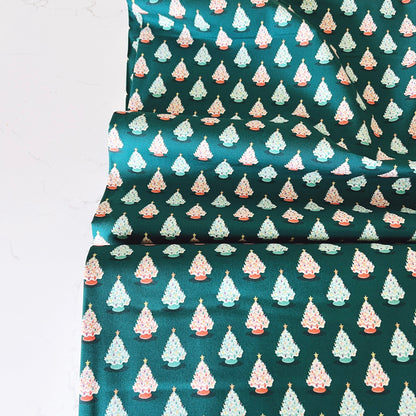 Vintage Ceramic Trees Organic Poplin