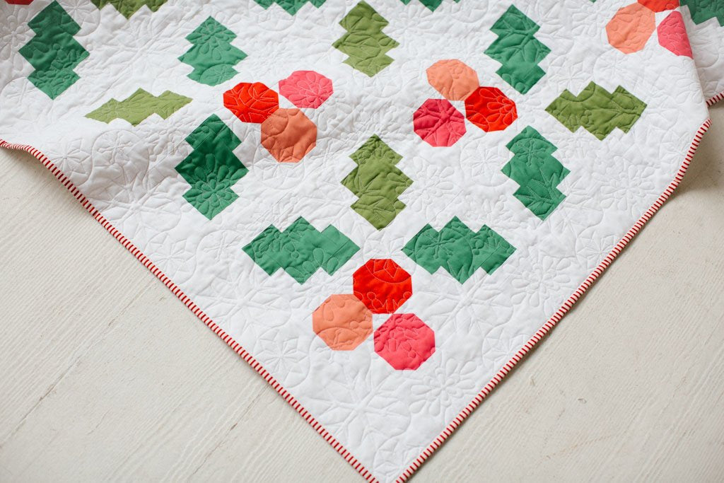 Holly Jolly Quilt Paper Pattern