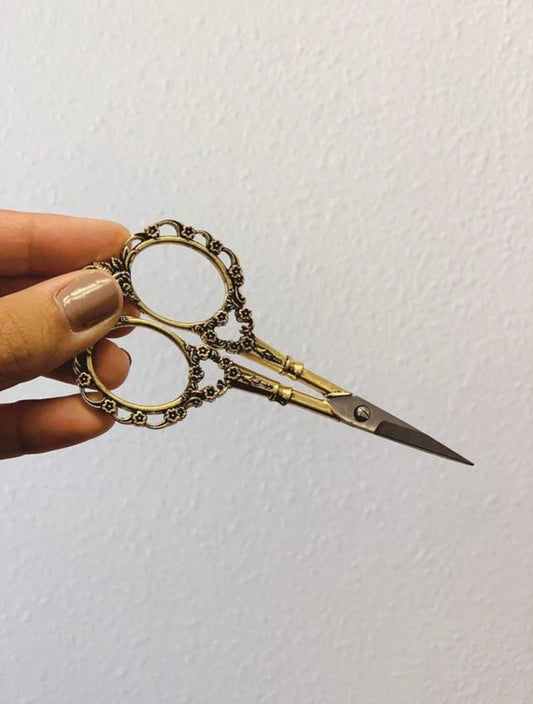 Flora Gold Stainless Steel Embroidery Scissors