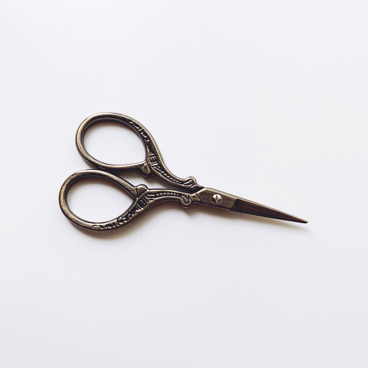 Leyah Antique Style Antiqued Dark Gold Stainless Steel Embroidery Scissors