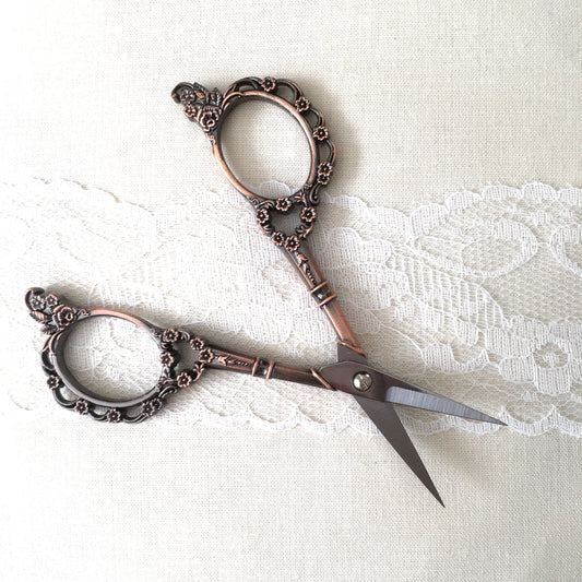 Flora Antiqued Vintage Rose Stainless Steel Embroidery Scissors